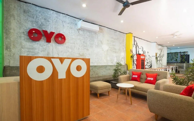 OYO Flagship 1575 Urban 18