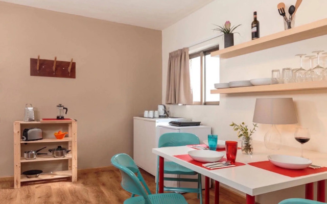 STAY Rhodes HoStel & Bar