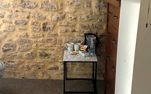 Crosskeys Inn Guest Rooms in Wye Valley