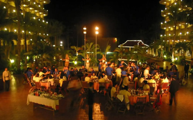 Angkor Howard Hotel
