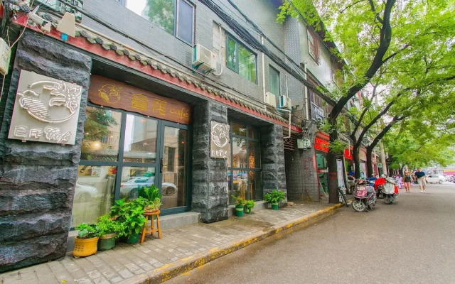 Cangwei Guesthouse