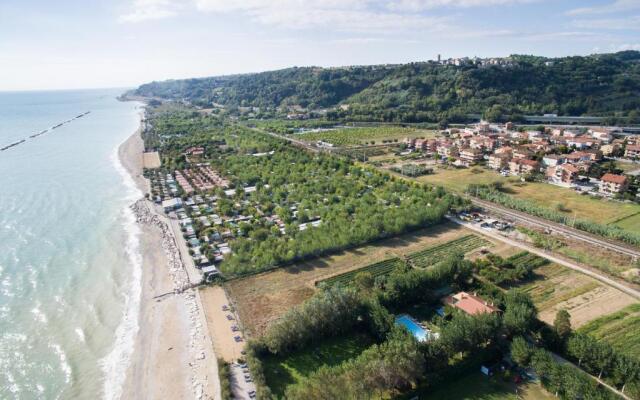 Villa Mirella Beach