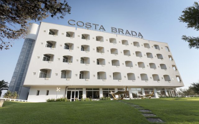 Costa Brada Resort