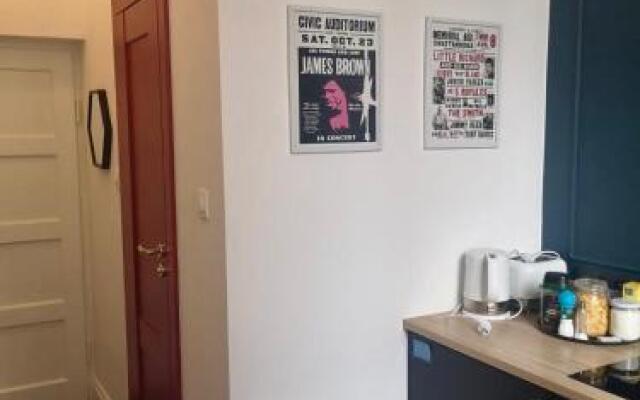 Mariensztat - 2 Swans