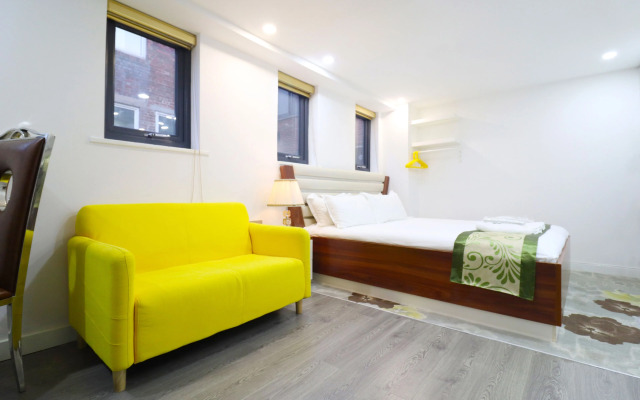 Queen Stay Apartments