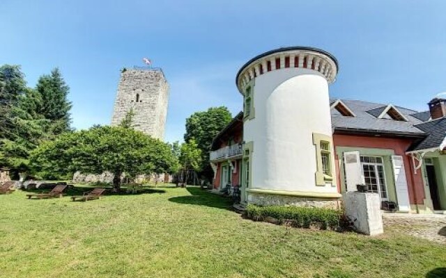 Au Manoir de la Tour