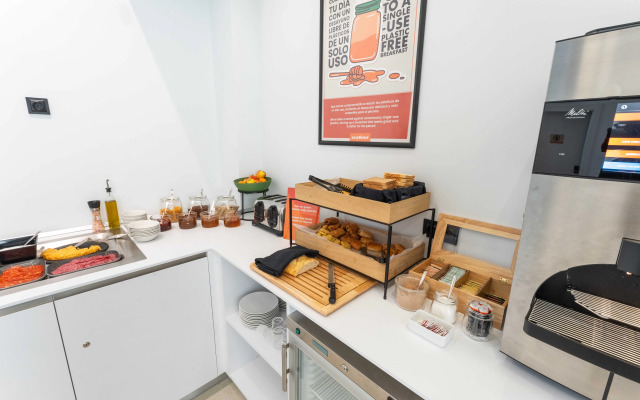 Easyhotel Madrid Alcala