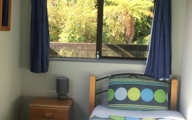 Ivory Towers Backpackers Lodge