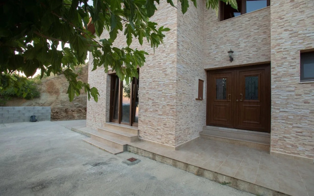 Satori Hut - Hostel