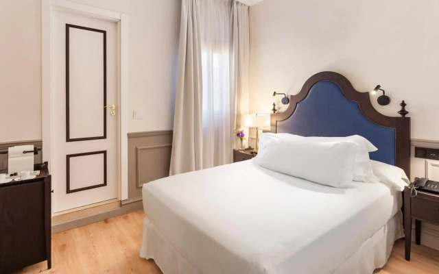 H10 Corregidor Boutique Hotel