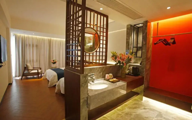 South Mountain Boutique Hotel