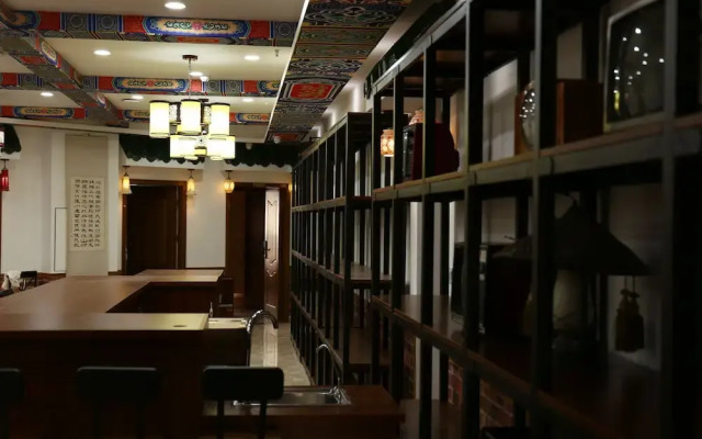 International Fairy View Hostel - Airport