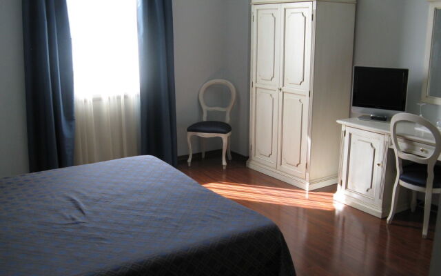 International Hotel Iseo