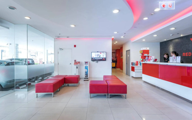 Easy Planet Phuket, Patong