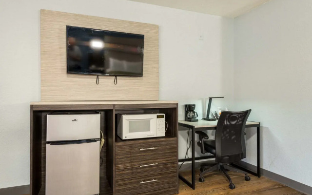 Quality Inn & Suites Manitou Springs at Pikes Peak