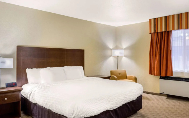 Quality Inn & Suites