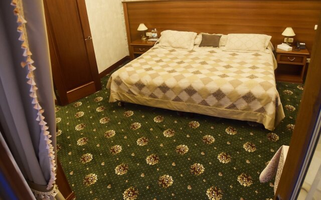 Chopin Hotel