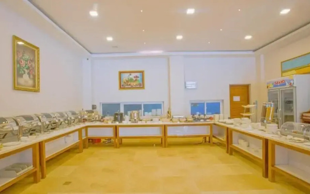 Mandalay Lodge Hotel