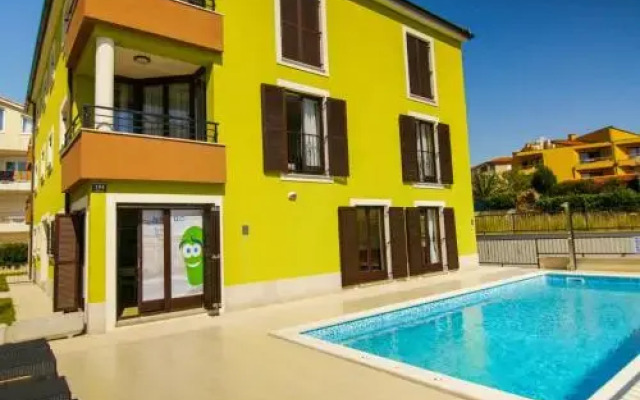 Apartments Smaragdna Villa