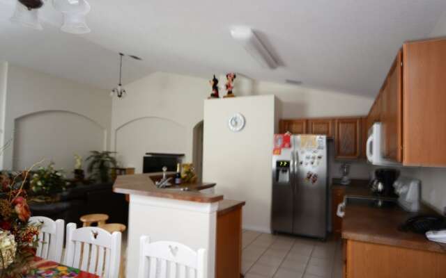 4726 4-bedroom Pool Home,cumbrian Lakes Kissimmee