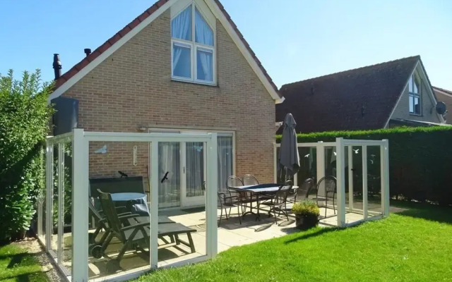Attractive Bungalow With Garden