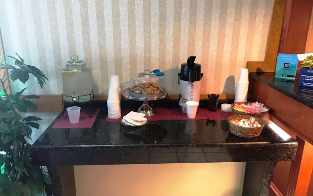 Best Western Woodhaven Inn