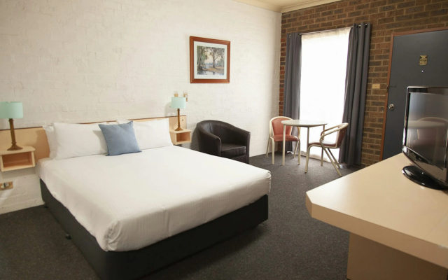 Bega Downs Motor Inn