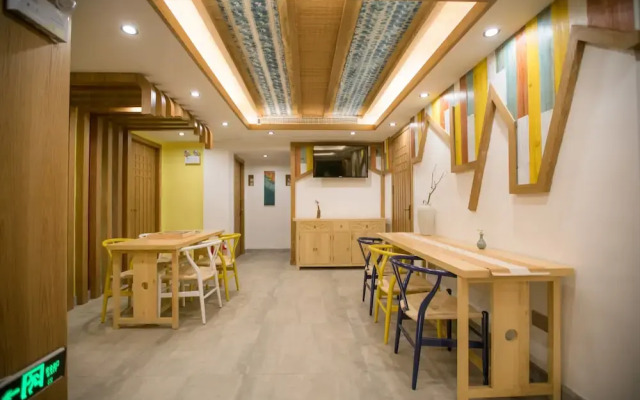 Stay in joy Boutique Inn