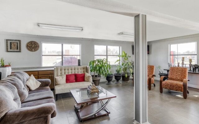 OYO Hotel Pineville LA Hwy 165