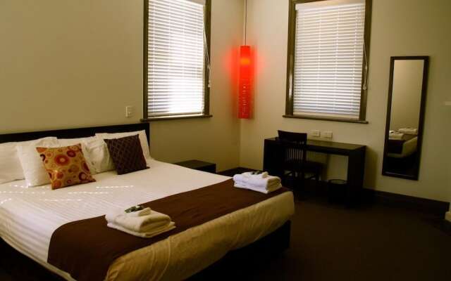 The Burwood Inn