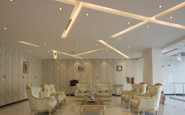 Home Station Hotel