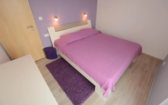 Dubas Apartments