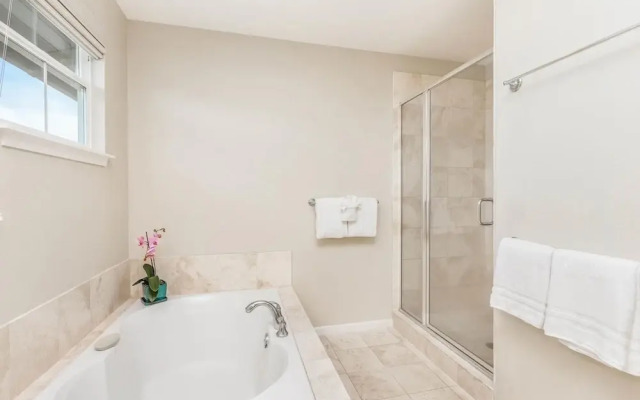 Leilani 3 Bedroom Condo