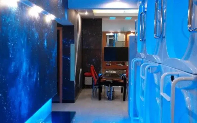 Lanzhou Apollo's Night Capsule Youth Hostel