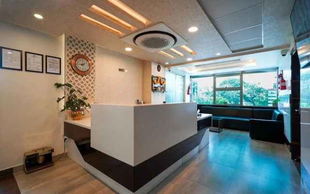 Open Hotel by Olive - JK Residency