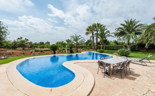 Can Rovey in Inca With 4 Bedrooms and 4 Bathrooms
