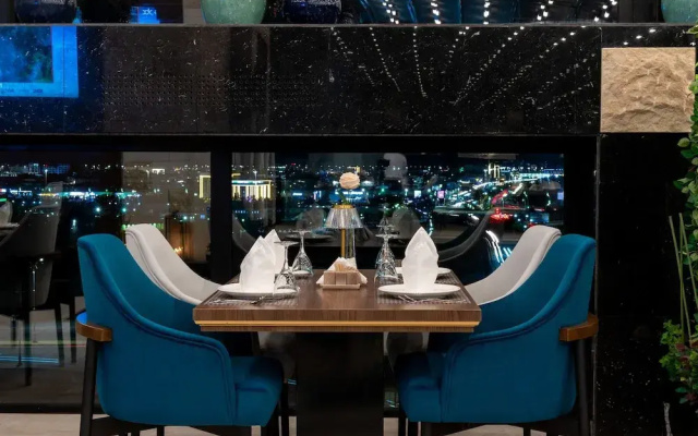 Lilac Park Hotel