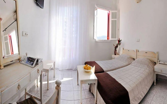Dimitra Pension