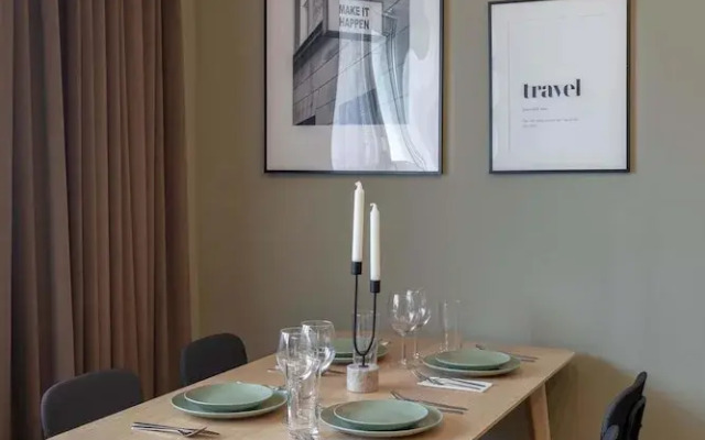 Modern Suite on Historic Calea Victoriei
