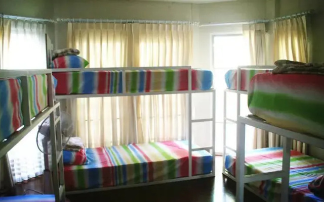 MoMo Hostel
