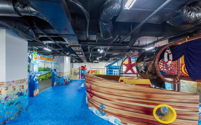 Flamingos Cat Ba Resort Apartment