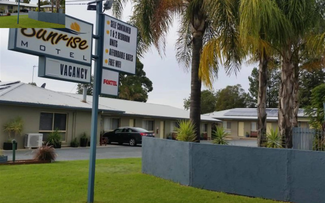 Sunrise Motel