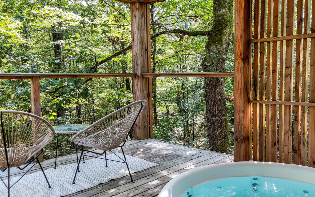 Loire Valley Lodges - Hotel