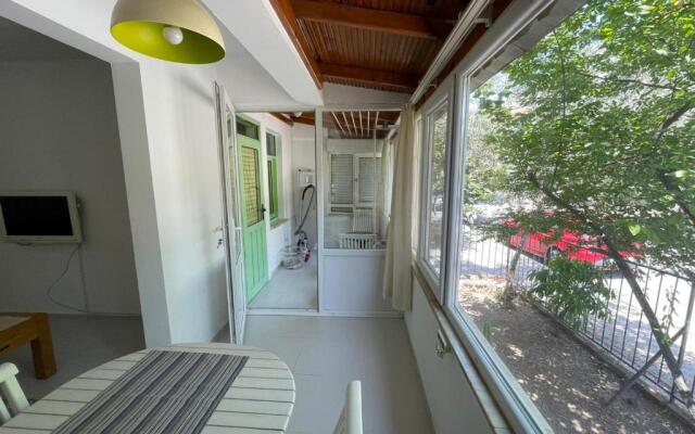 Lovely 2 bedroom house in the heart of the city