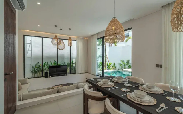 Nova Oasis 1