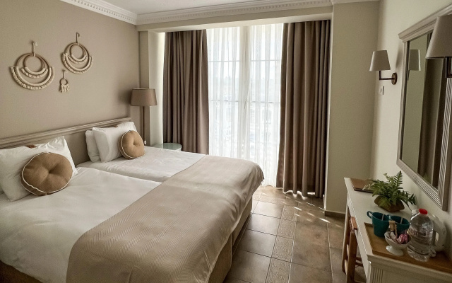 Conny's Boutique Hotel - Adults Only