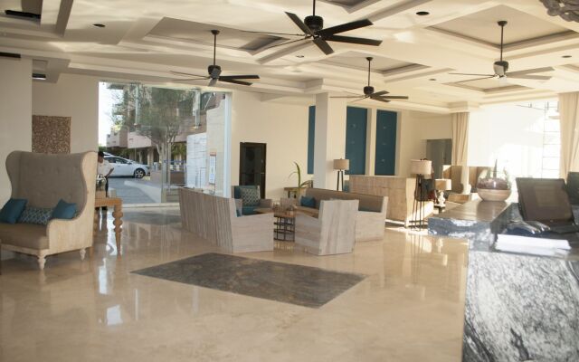Marinaterra Hotel & Spa