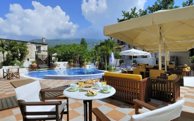 Enalion Hotel