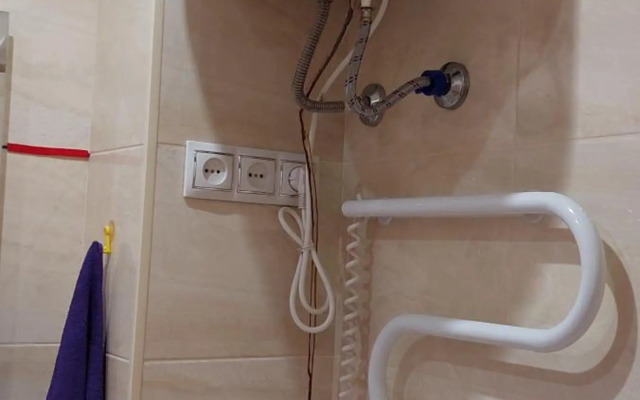 Холодная гора ул Дудинской 1а