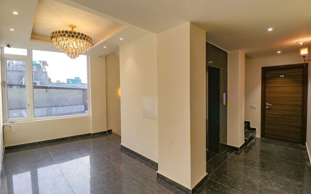 Fabhotel Prime K9 Regency